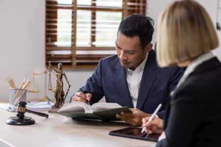 Commercial Lawyers